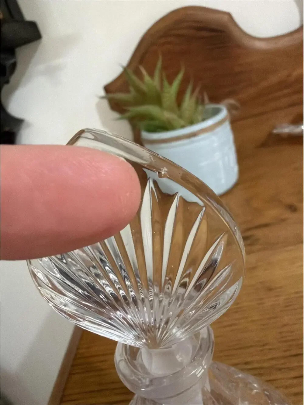 VTG Glass Perfume Bottle Heritage princess art deco Glass Stopper Floral Chateau - Picture 7 of 10